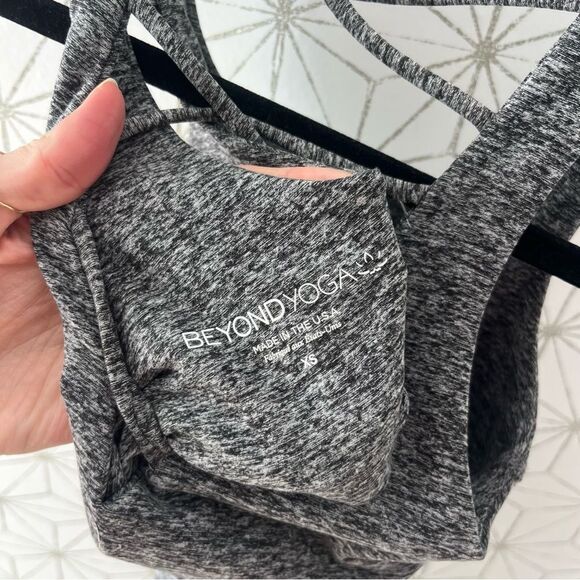 Beyond Yoga Gray Marled Spacedye Lace Back Tank - Picture 5 of 5